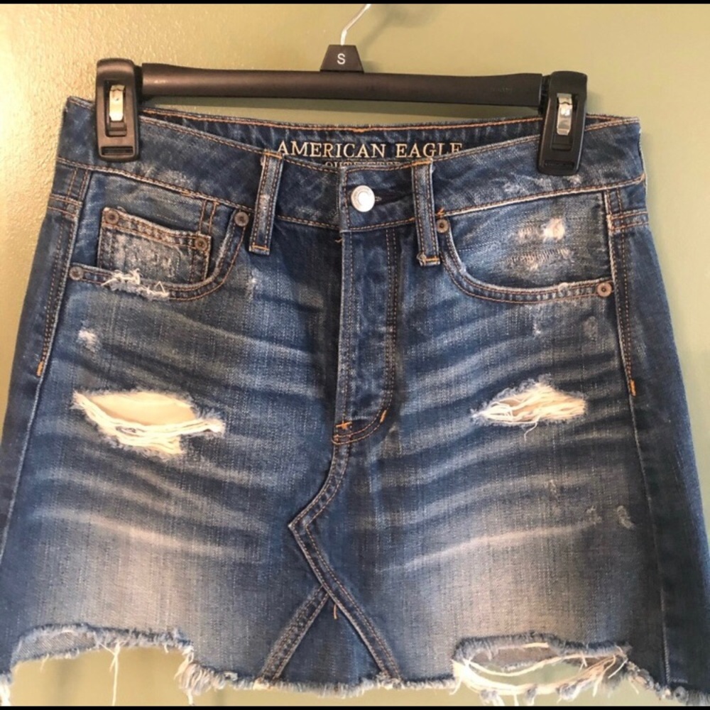 American Eagle Denim Skirt Size 2